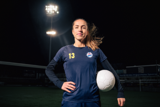 2025-LiaWälti-Front